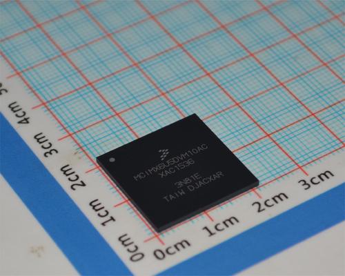 MCIMX6U5DVM10AC i.MX 6UltraLite 800 МГц Cortex-A7 MPU, 128 КБ кэш-памяти L2, 624-MAPBGA (21x21), от -40°C до +105°C, оптимизирован для промышленного IoT