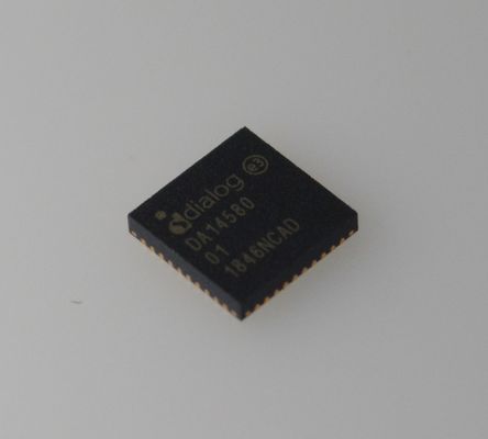 DA14580-01AT2 Bluetooth 5.0 SoC со сверхнизким энергопотреблением, размером 2,5x2,5 мм, ARM Cortex-M0, длительным сроком службы батареи, безопасностью, поддержкой нескольких протоколов и доступным дизайном для IoT