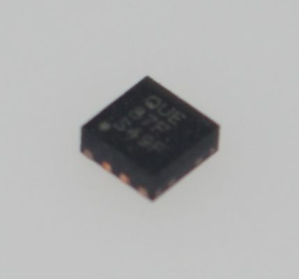 TPS62170DSGR понижающий преобразователь, вход 3-17 В, выход 1,2 А, КПД до 95%, регулируемый выход 1,8 В - 6 В, ток покоя 17 мкА, режим энергосбережения, рабочий цикл 100%, компактный корпус WSON 2,0x2,0 мм