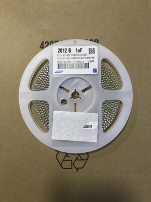 Высокоемкостной керамический конденсатор MLCC 1 мкФ X7R в корпусе 1206, номинальное напряжение 50 В, широкая температурная стабильность, низкое ESR/ESL, высокая способность работы с пульсациями, надежная производительность для фильтрации питания и промышленных приложений развязки