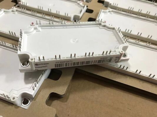 FP100R12KT4 1200V 100A PIM IGBT модуль TRENCHSTOP TM IGBT4 низкий VCE ((sat) 2.1V интегрированный выпрямитель и тормозная медная основополагающая пластина NTC низкая потеря переключения для моторных приводов