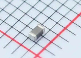 NCP18XH103F03RB: 10kΩ NTC термистор, 0603 Размер, ±1% точность, от -40°C до +125°C, мощность 100mW, AEC-Q200
