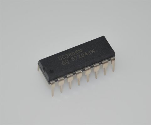 UC2846N Контроллер PWM текущего режима 500kHz, 8-40V Ввод 1A Тотемный столб DIP-16 -40°C до +85°C