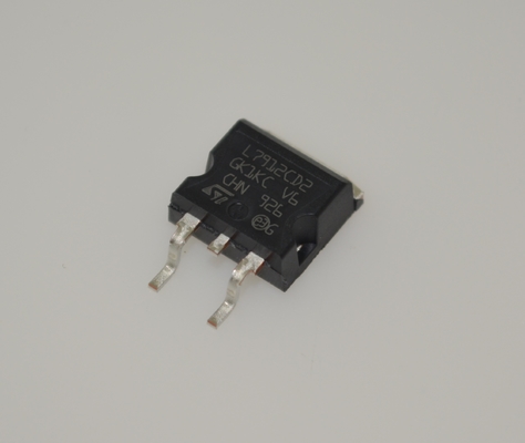 L7912CD2T-TR - Стабилизатор напряжения с фиксированным выходным напряжением -12 В, ток 1,5 А, защита от перегрева и короткого замыкания, широкий диапазон входного напряжения (-35 В), низкий перепад напряжения, корпус TO-263