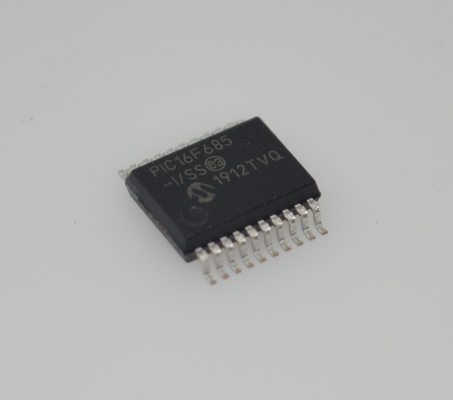 PIC16F685-I/SS 8-битный Флэш MCU 20MHz Скорость 3.5KB Память 256B EEPROM 12x10-битный ADC 25 I/O Pins Широкий диапазон 2,0-5,5V Промышленный -40°C до +85°C SSOP-20 Пакет для встроенного управления