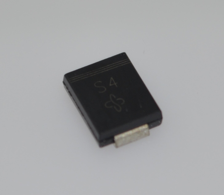 1N5819 Диод Шоттки 1A/40V, низкое прямое напряжение (0.6V), быстрое переключение, высокая эффективность, низкие потери мощности, корпус DO-41, диапазон температур -65°C до +125°C. Идеально подходит для защиты от полярности и DC-DC преобразователей.
