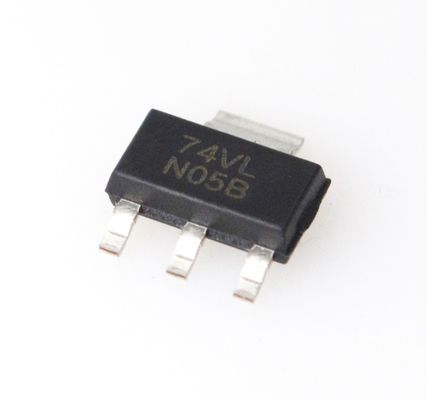 LM1117IMPX-3.3 3.3V Фиксированный выход 800mA LDO регулятор Низкий отказ (1.2V) Высокая точность (±2%) Тепловая и токовая защита SOT-223 Пакет Стабильный с керамическими конденсаторами