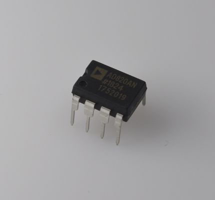 AD820ANZ Точность 5MHz Op Amp Одно/двойное питание (± 18V) Низкая мощность 1,3mA Выход железнодорожный на железнодорожный Широкий диапазон температур -40°C ~ +125°C для промышленности и автомобилестроения