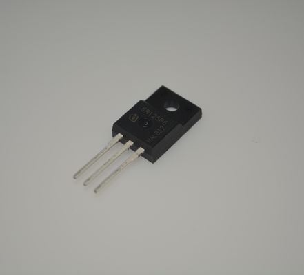 IPA60R125P6 600В/125A MOSFET 60 мОм RDS(on) Корпус TO-247 Быстрое переключение Высокая эффективность Автомобильный класс Надежная тепловая характеристика - Идеально подходит для приводов двигателей и инверторов