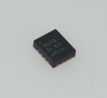 TPS63070RNMR Buck-Boost 96% Eff 2-16V В 5A Пик регулируемый 25μA IQ 2.5x3mm QFN Фиксированный режим энергосбережения 5V/3.3V
