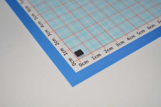 ADR02ARZ Прецизионный источник опорного напряжения 5,0 В, сверхнизкий уровень шума 4 мкВ (пик-пик), начальная точность 0,02%, дрейф 3 ppm/°C, выход 10 мА, диапазон 1,2 В - 15 В