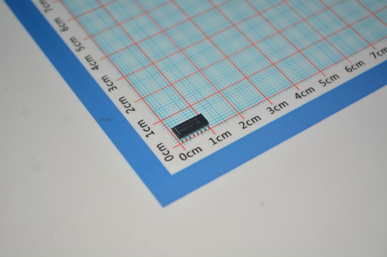 AM26C31IDR Высокоскоростной дифференциальный драйвер 32 Мбит/с RS-422/RS-485, 4 канала, защита от электростатического разряда ±15 кВ, широкий диапазон питания от 3 В до 5,5 В, от -40°C до +125°C, низкое энергопотребление и промышленный класс