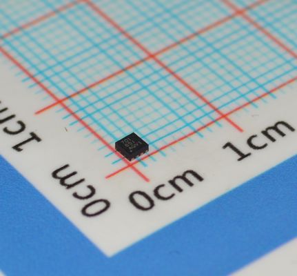 BQ294701DSGR - Защита литий-ионных аккумуляторов с обнаружением перенапряжения/пониженного напряжения 2 элемента, ток 1 мкА, диапазон 3,6 В - 10 В, время отклика 1 мс, тепловое отключение и корпус DSBGA