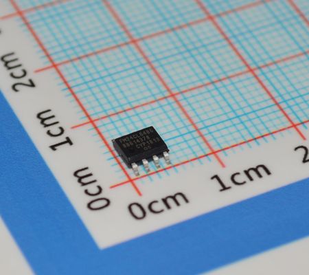 FM24CL64B-GTR 64Kb I2C F-RAM с 100 триллионами циклов записи 150ns Время доступа 1МГц Скорость 2,7-3,6В Операция Промышленный Темп and 8-лидный TSSOP