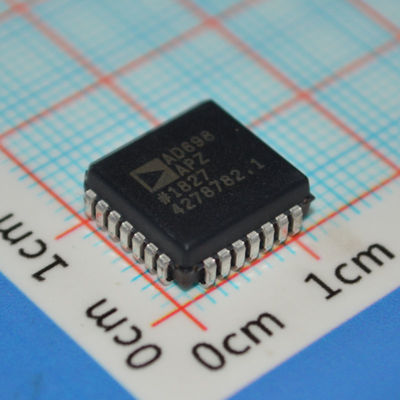 AD698APZ LVDT Сигнальный кондиционер ±12V до ±15V Операция 20 кГц Полоса пропускания 0,25% Линейность Одно/двойное питание Промышленный диапазон температур для определения положения и управления движением