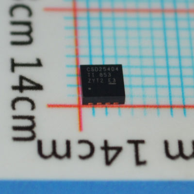 CSD25404Q3T 40В P-канальный NexFET™ MOSFET с 8,5 мОм RDS(on), ток 50A, температура 175°C, низкий Qg, корпус SON 3,3 мм×3,3 мм, соответствует AEC-Q101 и безгалогенный дизайн