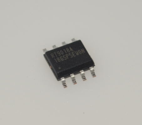 RT9018A-18GSP 300 мА миниатюрный LDO 1,8 В с фиксированным выходом, сверхнизкий уровень шума 55 мкВ RMS, высокое PSRR 70 дБ, входное напряжение от 1,2 В до 5,5 В, быстрый запуск, миниатюрный корпус SOT-23-5, идеально подходит для портативных/радиочастотных приложений