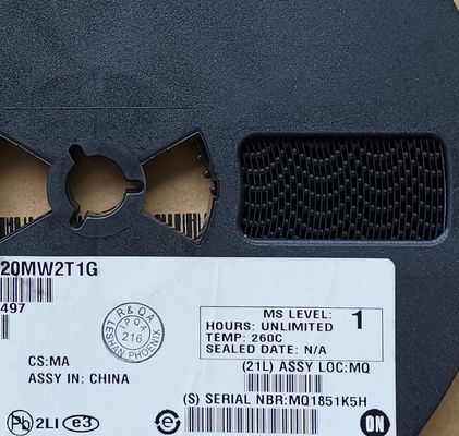 NSR0320MW2T1G 30V/2A Диод Шоттки с высокой эффективностью сверхнизких частот AEC-Q101 Квалифицированный MSL1 безгалогенный пакет SMAFL с превосходными тепловыми характеристиками для автомобильных / промышленных применений