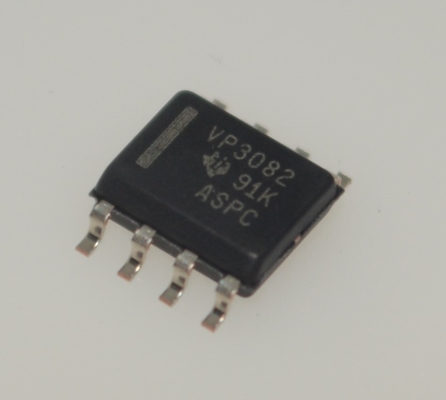 SN65HVD3082EDR 3.3V CAN Transceiver 1Mbps Скорость Низкая мощность IEC-ESD Защита от неисправностей Широкий температурный диапазон RS-485 Совместимая и надежная конструкция автобуса