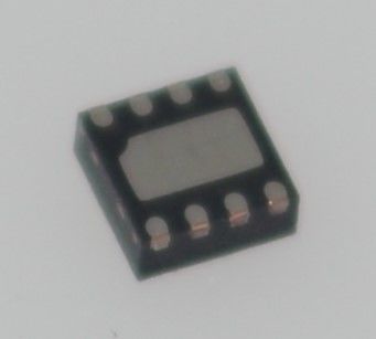 TPS62170DSGR понижающий преобразователь, вход 3-17 В, выход 1,2 А, КПД до 95%, регулируемый выход 1,8 В - 6 В, ток покоя 17 мкА, режим энергосбережения, рабочий цикл 100%, компактный корпус WSON 2,0x2,0 мм