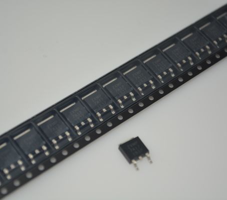 ZXMP7A17KTC RF MOSFET 3.3-5V Операция 17GHz Высокая частота 15dB Прибыль +25dBm OIP3 1.8dB Шум 70mA Уклонность безусловно стабильная Миниатюрная 8-конечная DFN Пакет