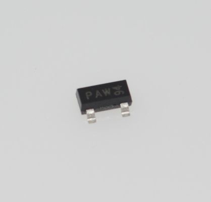PMEG4005CT Ультранизкий VF 1.22V Высокоэффективный 40V/70A Диод Шоттки с двойным центром AEC-Q101 Квалифицированный безгалогенов Соответствующий RoHS Высокие тепловые характеристики в пакете TO-220AB