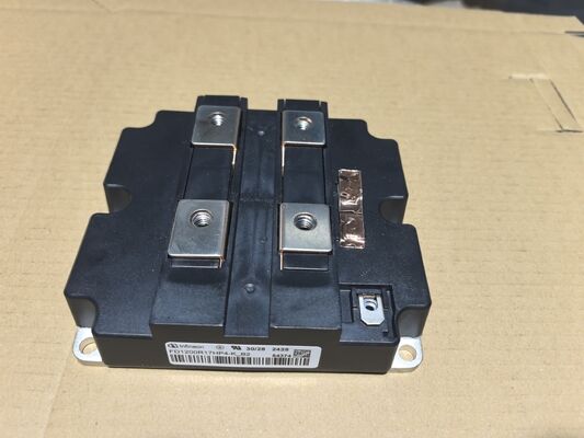 FD1200R17HP4-K_B2 1700V/1200A IGBT Модуль Пресс-Фит Технология Низкий VCE ((sat) Высокая скорость переключения низкие потери Изолированная основательная пластина NTC датчик промышленного класса для тяги и тяжелых приводов