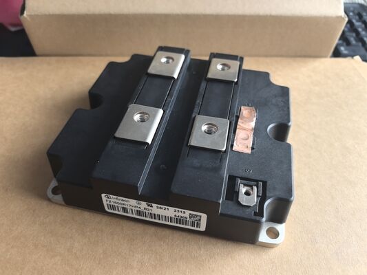 FZ1600R17HP4B2 1700V HiPerFET 4 1600A IGBT Высокая плотность мощности Низкая Vce ((sat) Быстрое переключение высокой частоты Robust SOA Industrial Grade для UPS и солнечной энергии