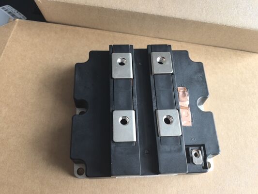 FZ1600R17HP4B2 1700V HiPerFET 4 1600A IGBT Высокая плотность мощности Низкая Vce ((sat) Быстрое переключение высокой частоты Robust SOA Industrial Grade для UPS и солнечной энергии