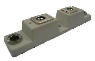 MMF200ZB040DK1 Модуль питания 200A SiC MOSFET 400V Низкий Rds ((on) 1,6mΩ Высокая эффективность Высокая скорость переключения Автомобильный класс жидкость охлажденная для инверторов тяги xEV