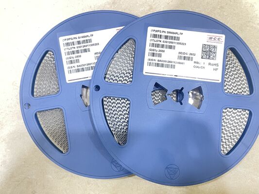 SM4004PL-TP 400В 1А Диод общего назначения Низкое прямое падение напряжения 1.1В Низкий ток утечки 5мкА Высокий импульсный ток 30А SOD-123FL от -65°C до 175°C Соответствует RoHS для блоков питания и светодиодного освещения