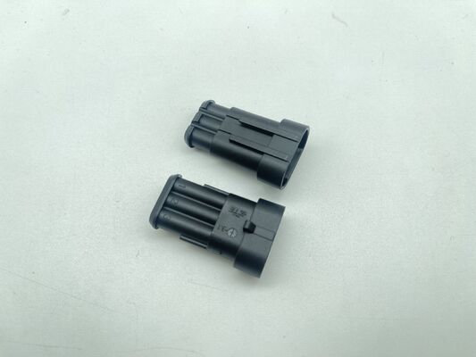 282105-1 3 Положение 5,0 мм проходная прямая к панели заголовка вертикальная через отверстие обтянутое фрикционное блокировка поляризованный 9A рейтинг для источников питания и промышленного управления