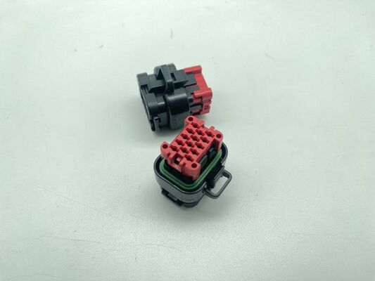 776273-1 3 Положение 1,5 мм Перекрёсток Заголовок провода на борту Вертикальный через отверстие Закрытая замкнутая рампа Поляризованный 2A для автомобильных и промышленных датчиков