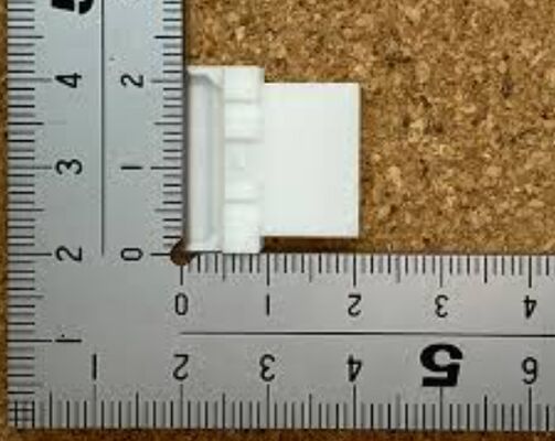 PALR-08VF 8-позиционный корпус разъема с шагом 2,0 мм. Розетка серии PA. Обжимная клемма. Позитивный замок. Компактная конструкция. Номинальный ток 3 А, 100 В переменного тока для соединений «провод-плата».