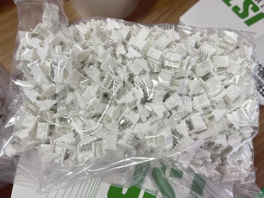 S04B-PASK-2 4-прицепный 2,0 мм пич верхний вход замок заголовка трения UL94V-0 нейлон 3A 250V -25 °C до +85 °C THT монтаж JST PA серии для приборов