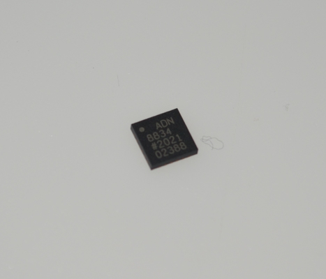 ADN8834ACPZ-R7 3A TEC Контроллер ±2.5°C Стабильность 2.7-5.5В Питание I2C Интерфейс LFCSP-32 -40°C до +85°C